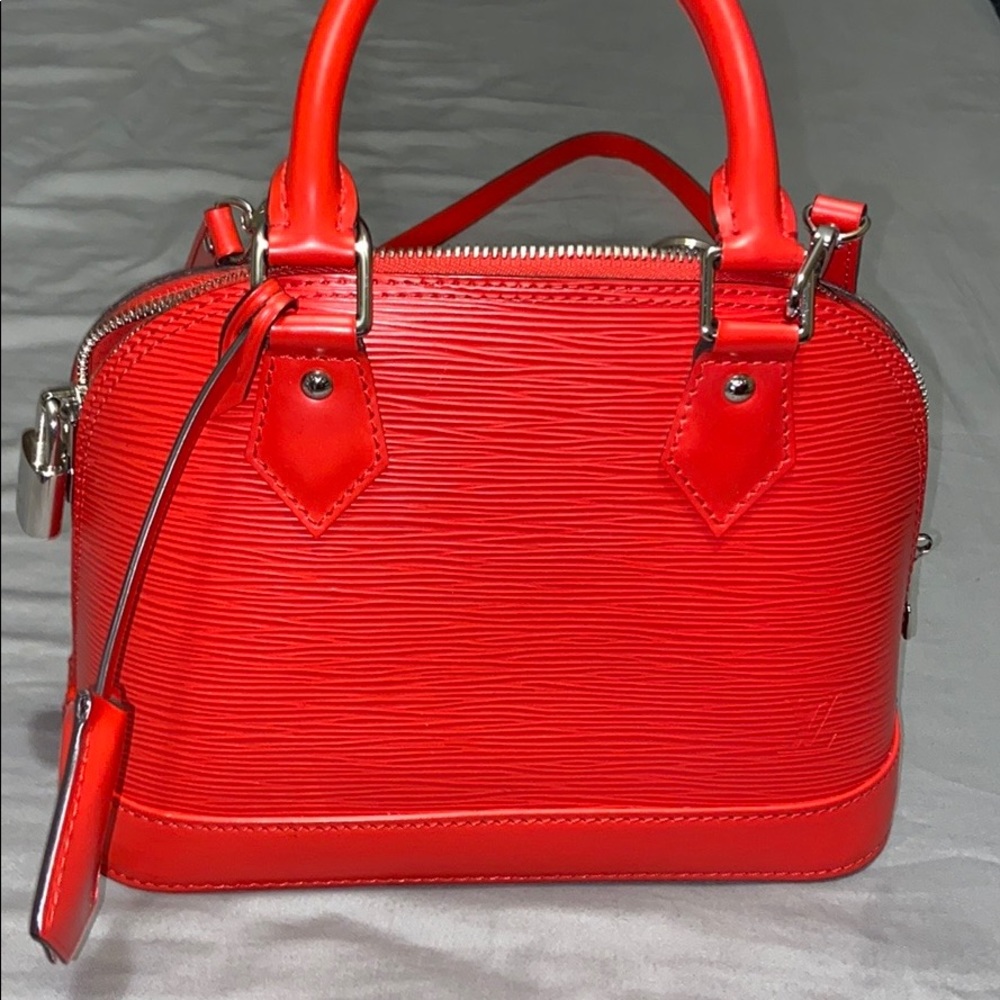 Original Louis Vuitton ALMA BB handbag